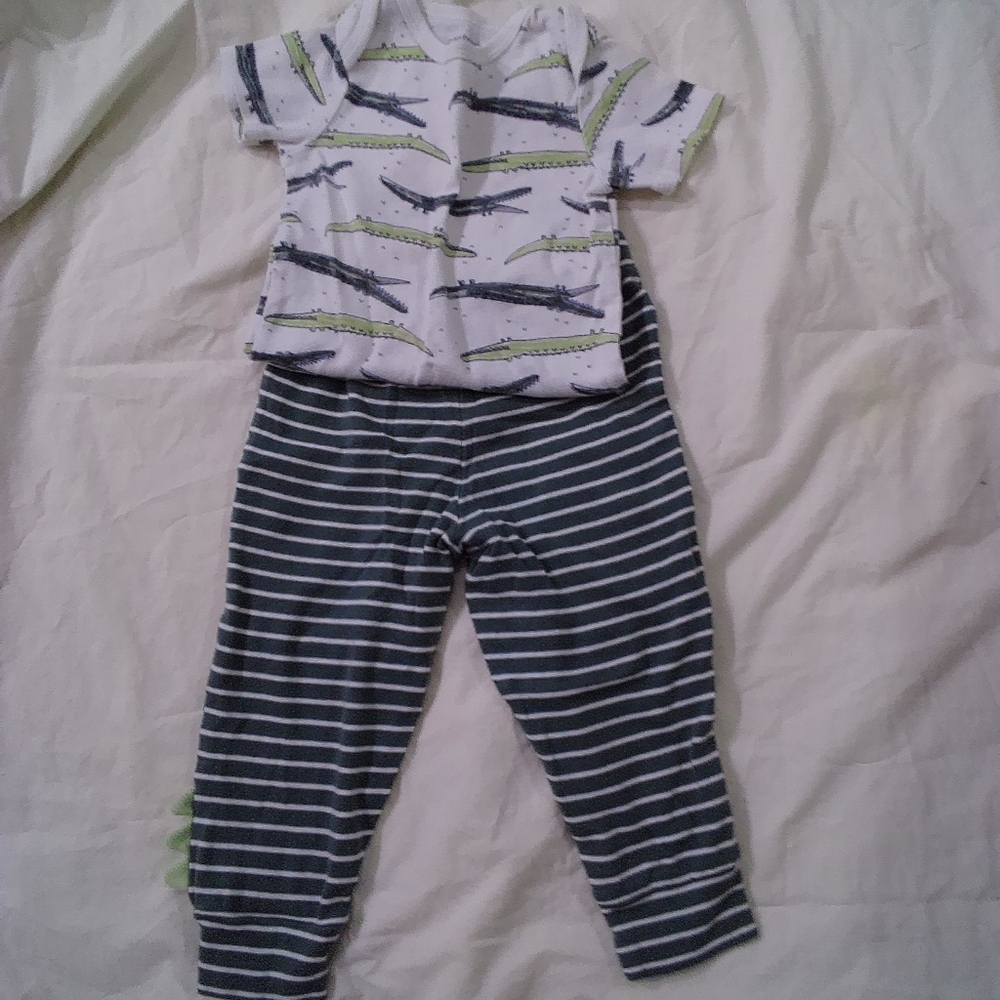 Carter's Kids Light Weight PJs Crocodile Green/white Striped 18 Months